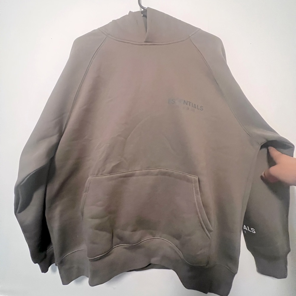 *SEND BEST OFFER* essentials hoodie